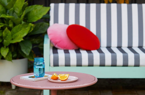 reddie-raw outdoor lounge chair Outdoor Suzy Lounger