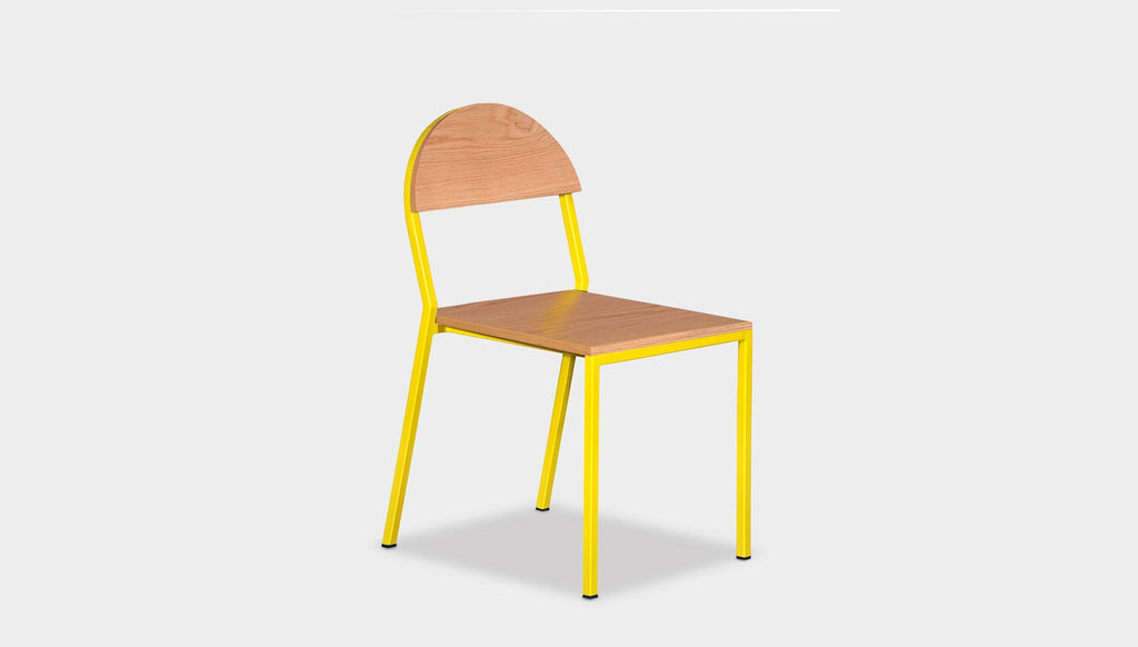 Suzy Stackable Dining Chair Round – Reddie