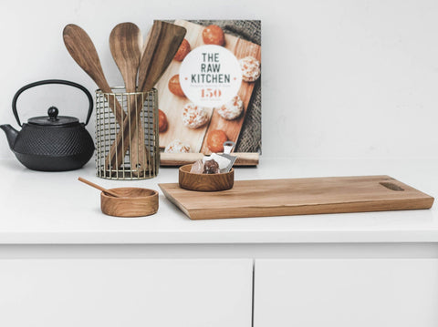 reddie-raw chopping board 40W x 20D x 2H *cm / Wood Teak~Natural Gary Chopping Board