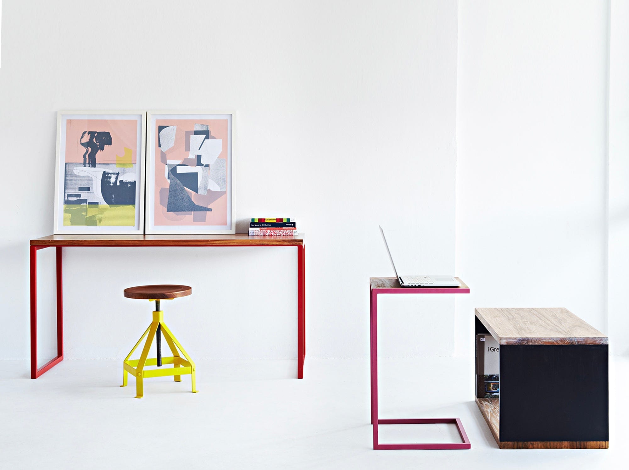 reddie-raw desk Suzy Desk