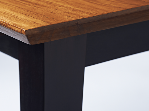 reddie-raw desk Vinny Desk