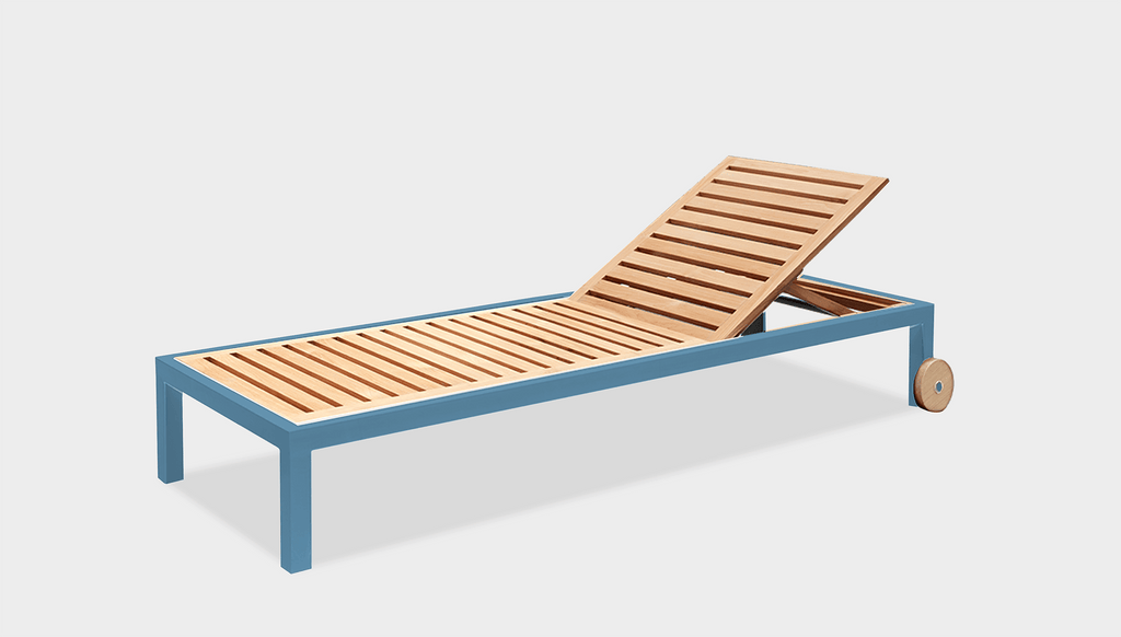 reddie-raw sun lounger 200W x 70D x 30H *cm / Wood Teak~Natural / Metal~Blue Suzy Outdoor Sun Lounger